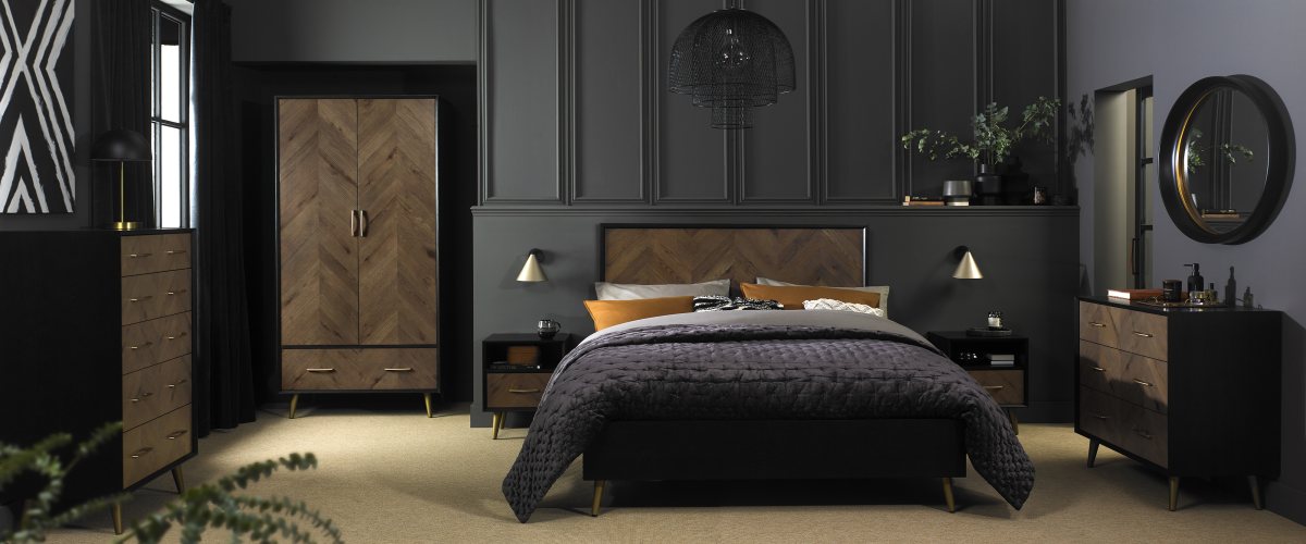 Sienna Fumed Oak & Peppercorn Bedroom