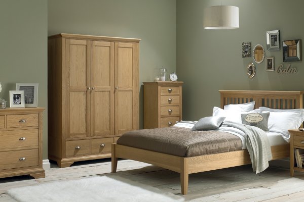 Hampstead Oak Bedroom