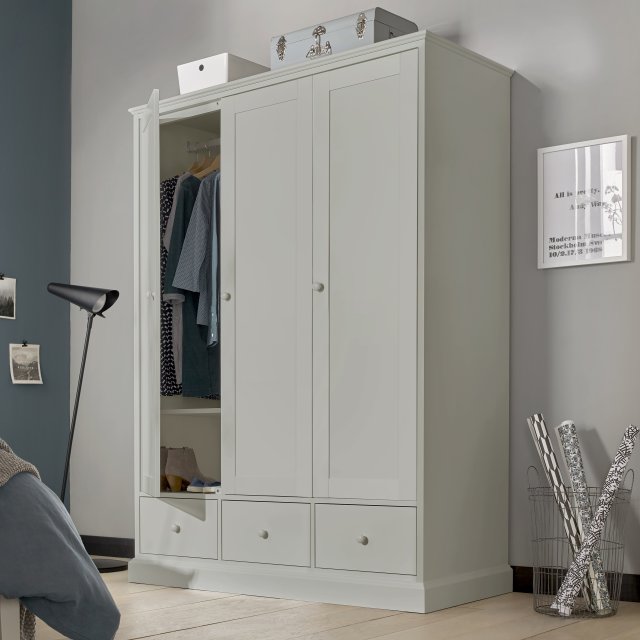 Premier Collection Ashby Soft Grey Triple Wardrobe