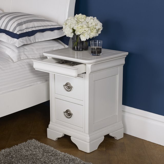 Bentley Designs Chantilly White 2 Drawer Nightstand- feature