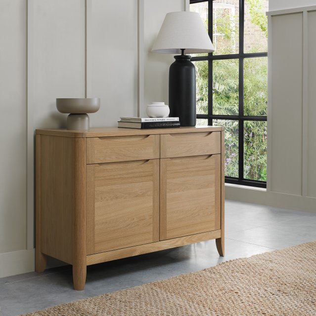Signature Collection Chester Oak Narrow Sideboard