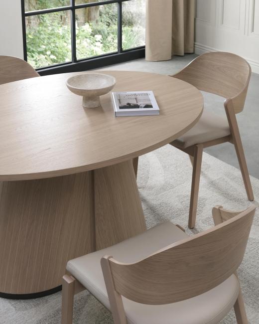 Explore the Vega Scandi Oak and Peppercorn collection through the Bentley Designs Outlet. A contempor...